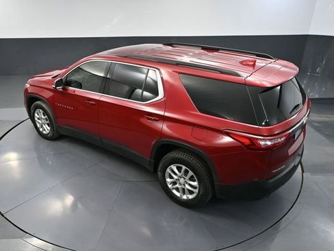Used 2021 Chevrolet Traverse LT FWD image 58