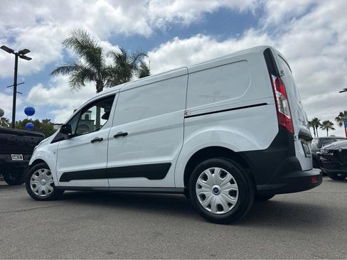Used 2023 Ford Transit Connect XL FWD image 3