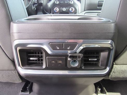 Used 2020 GMC Sierra 2500 Denali w/ Denali Ultimate Package AWD/4WD image 33