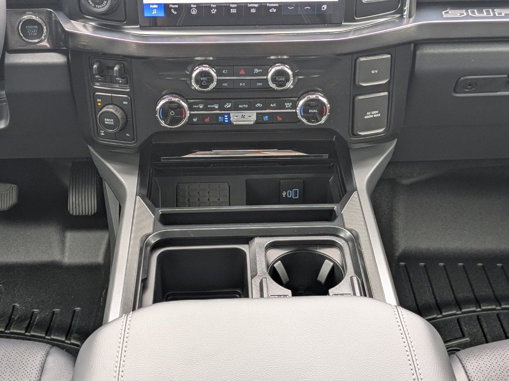 New 2026 Ford F250 Lariat w/ Black Appearance Package AWD/4WD image 18