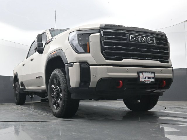 Used 2026 GMC Sierra 2500 AT4 w/ AT4 Premium Plus Package AWD/4WD image 50