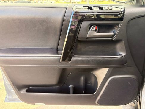 Used 2021 Toyota 4Runner Trail Special Edition AWD/4WD image 10