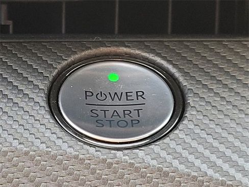 Used 2021 Ford Mustang Mach-E Premium image 32