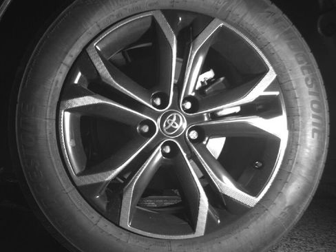 Used 2025 Toyota Sienna Platinum image 13