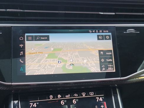 Used 2020 Audi SQ8 Prestige image 17