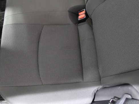 Used 2024 Toyota RAV4 LE AWD/4WD image 17