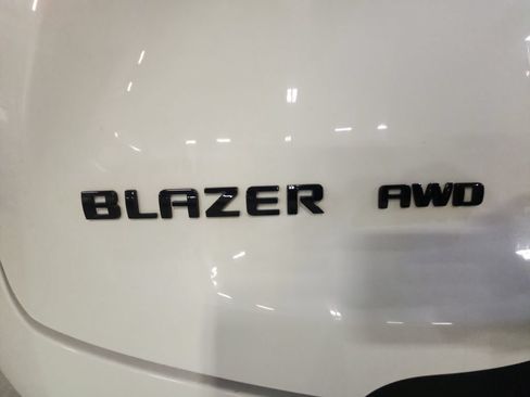 Used 2020 Chevrolet Blazer LT AWD/4WD image 37