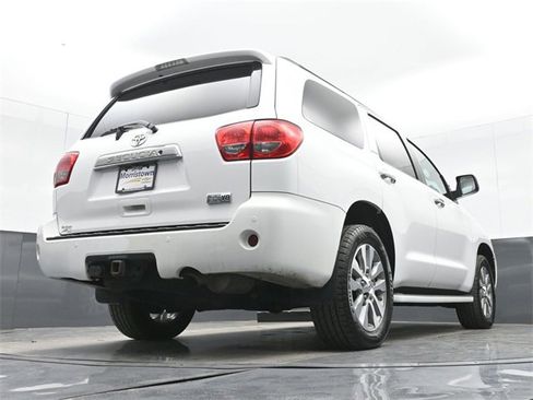 Used 2017 Toyota Sequoia Limited image 53