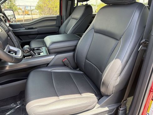 Used 2025 Ford F150 Lariat w/ Equipment Group 501A Mid AWD/4WD image 17