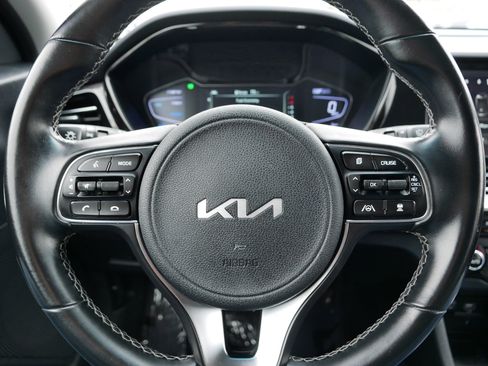 Certified 2022 Kia Niro Touring Special Edition image 25