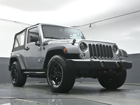 Used 2016 Jeep Wrangler Sport w/ Quick Order Package 24S AWD/4WD image 25