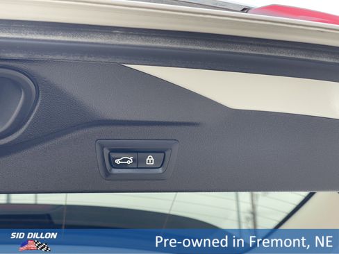 Used 2021 BMW X7 xDrive40i w/ Premium Package 2 image 19