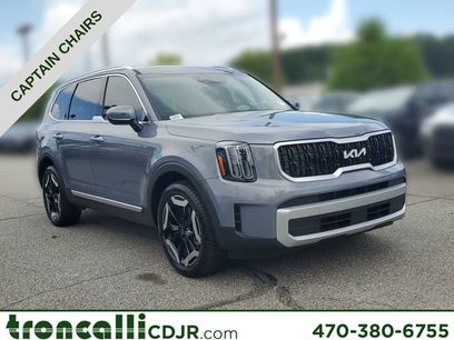 Used 2025 Kia Telluride EX w/ EX Captain's Chair Package