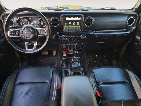 Used 2022 Jeep Wrangler Unlimited Rubicon 4xe w/ Dual Top Group image 10