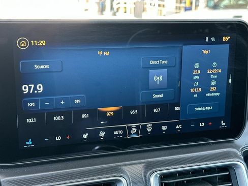 Used 2025 Ford Mustang Premium RWD image 16