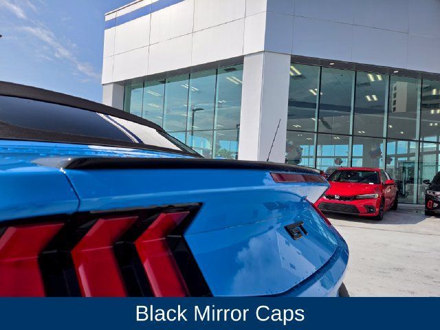 Used 2025 Ford Mustang GT Premium RWD image 15