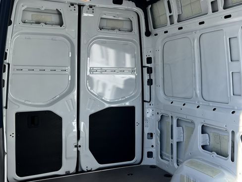 New 2025 Mercedes-Benz Sprinter 2500 image 22