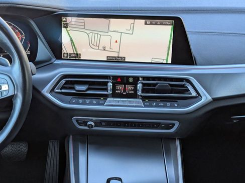 Used 2022 BMW X5 xDrive40i w/ Premium Package image 28