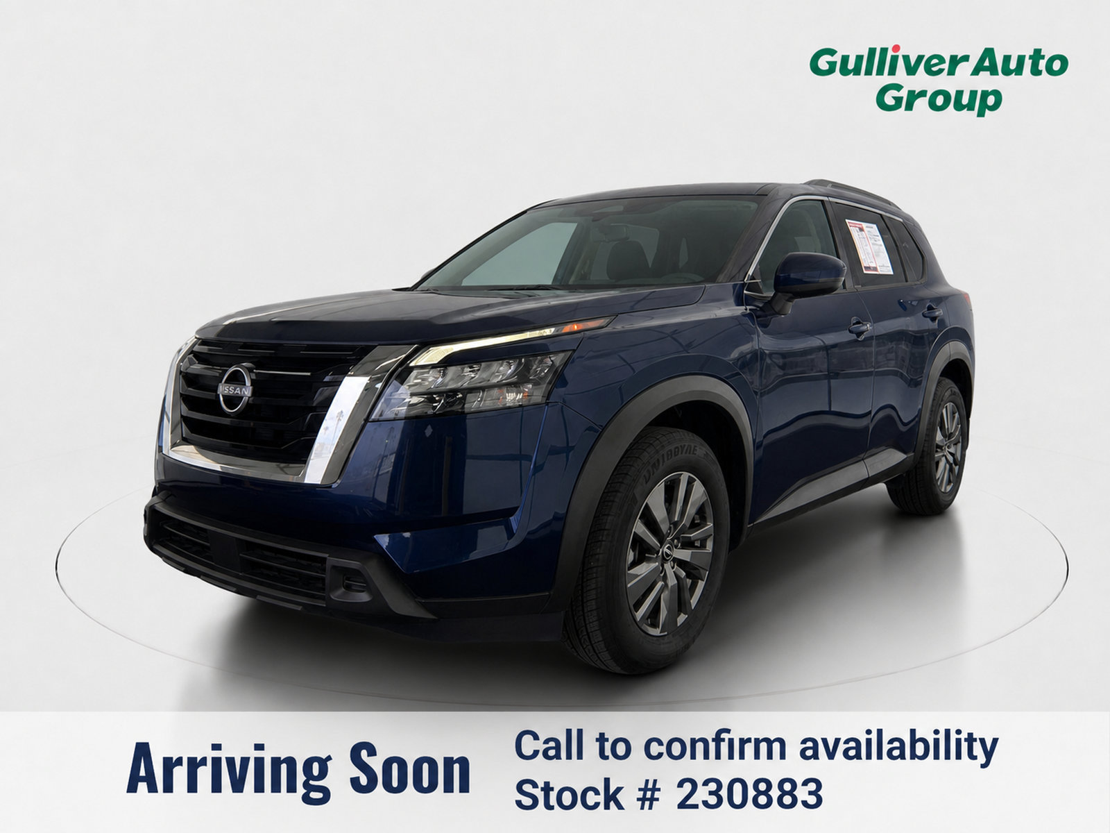 Used 2025 Nissan Pathfinder SV FWD image 1