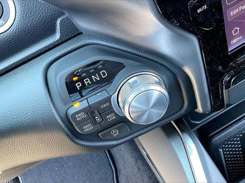 New 2026 RAM 1500 Laramie w/ Night Edition AWD/4WD image 30