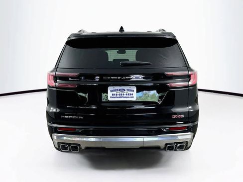 Used 2026 GMC Acadia Denali w/ Super Cruise Package FWD image 5