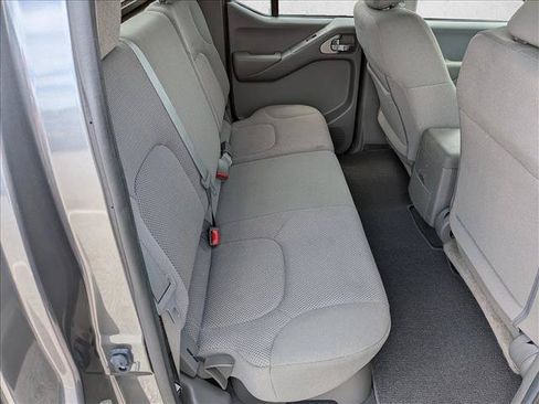 Used 2019 Nissan Frontier SV AWD/4WD image 22
