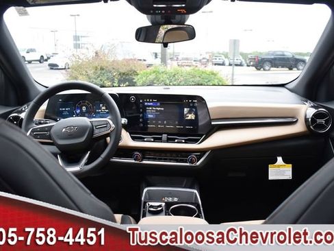 New 2026 Chevrolet Equinox ACTIV image 3