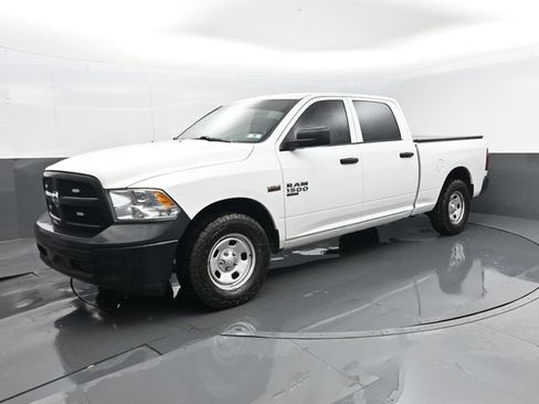Used 2022 RAM 1500 Tradesman AWD/4WD image 2