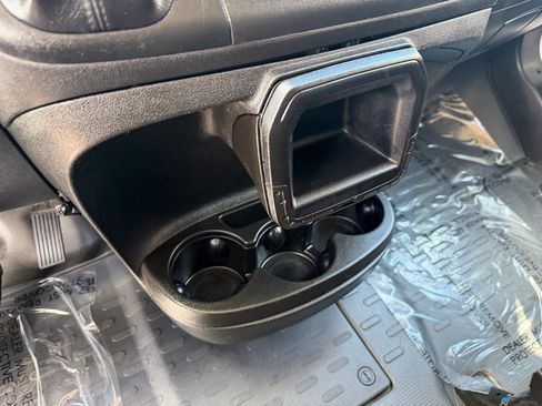 Used 2025 RAM ProMaster 2500 w/ U-Haul Equipment Group image 23