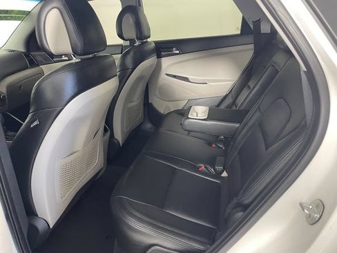 Used 2018 Hyundai Tucson Sport AWD/4WD image 17
