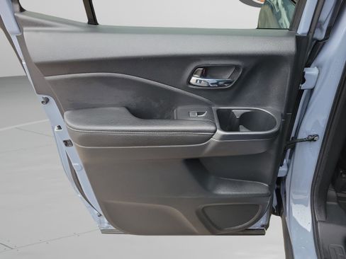 Certified 2025 Honda Ridgeline RTL image 12