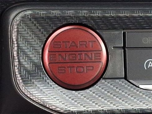 Used 2025 Ford Mustang Premium image 20