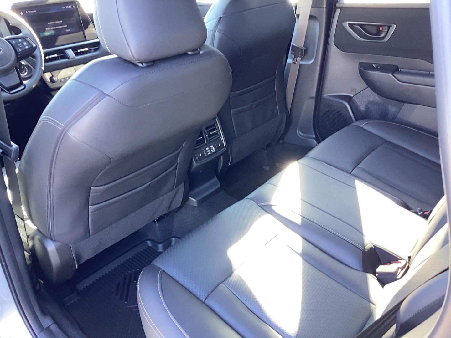Certified 2026 Subaru Outback Limited w/ Premium/Limited Package AWD/4WD image 8