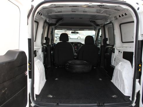 Used 2019 RAM ProMaster City Tradesman image 9