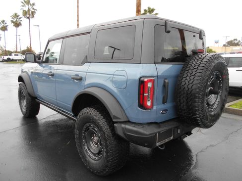 New 2025 Ford Bronco Badlands w/ Sasquatch Package image 32