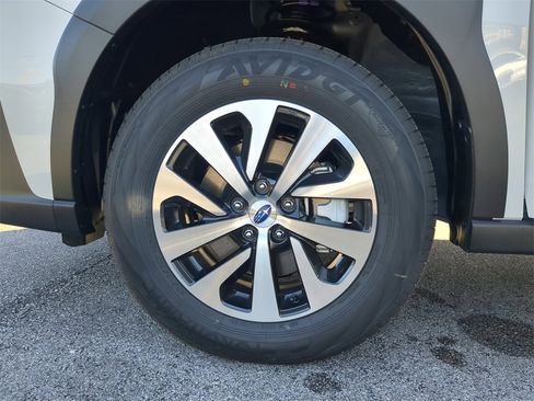 New 2025 Subaru Outback Premium image 33