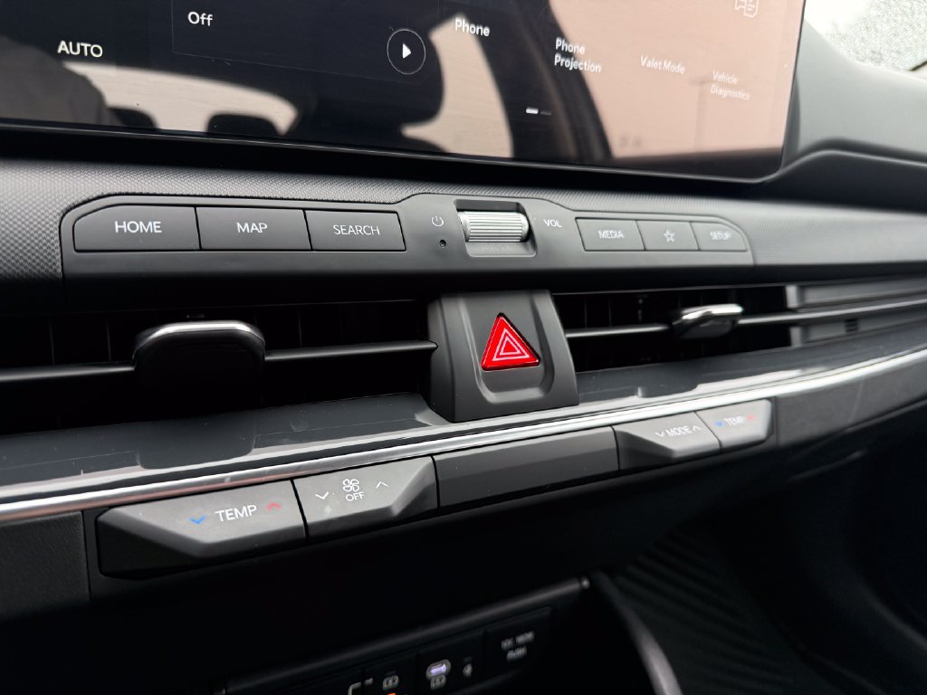 Certified 2025 Kia K4 EX FWD image 29