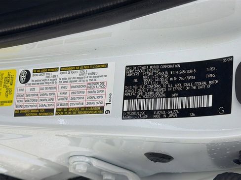 Used 2024 Lexus GX 550 image 33