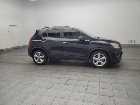 Used 2015 Chevrolet Trax LTZ FWD image 11