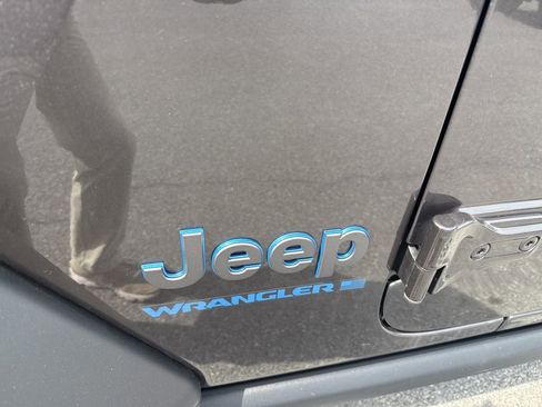 Used 2025 Jeep Wrangler Unlimited Sport S 4xe AWD/4WD image 6