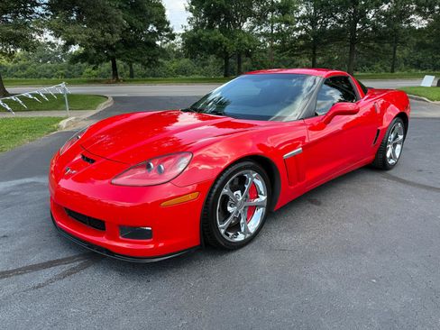 Used 2010 Chevrolet Corvette Grand Sport RWD image 5