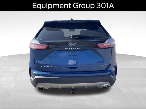 Used 2022 Ford Edge Titanium w/ Equipment Group 301A AWD/4WD image 7