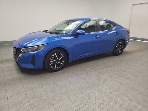 Used 2025 Nissan Sentra SV w/ All-Weather Package image 2