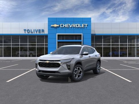 New 2026 Chevrolet Trax LT FWD image 9