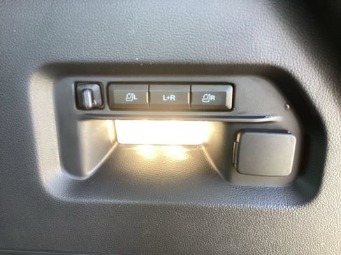 New 2026 Ford Explorer Platinum RWD image 21