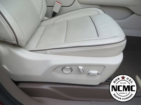 Used 2023 GMC Yukon Denali w/ Max Trailering Package AWD/4WD image 46