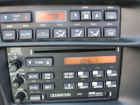 Used 1996 Chevrolet Corvette Convertible RWD image 13
