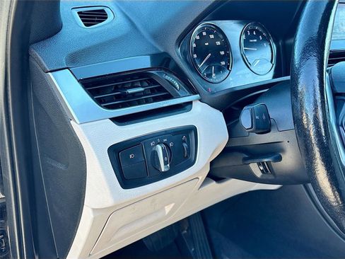 Used 2018 BMW X1 xDrive28i w/ Convenience Package image 11