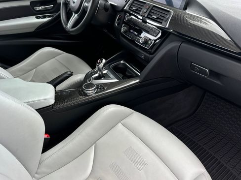 Used 2017 BMW M3 image 19