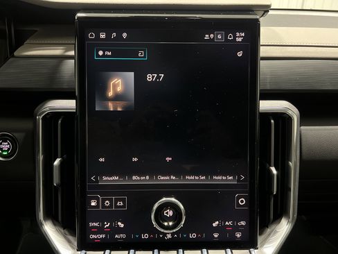 New 2026 GMC Acadia Elevation w/ Elevation Premium Package image 11